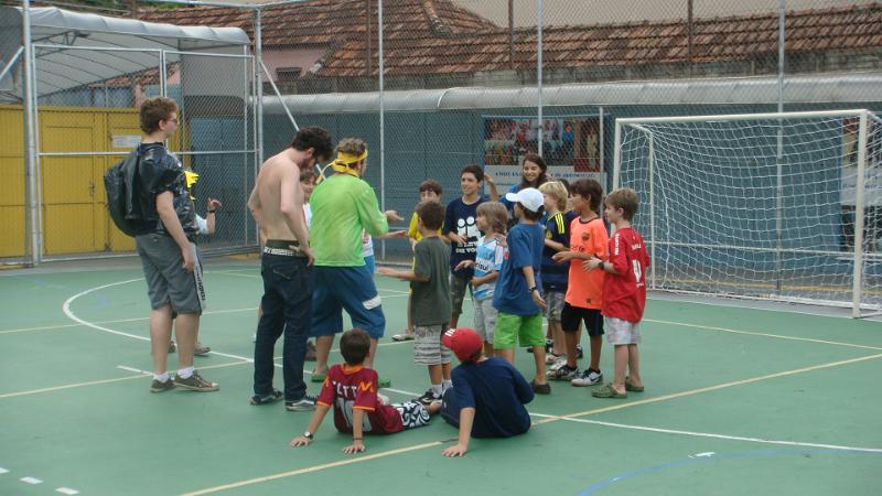 https://chazit.com/porto_alegre/../fotos/fotos_site/2010/sabado03x/DSC02135.JPG