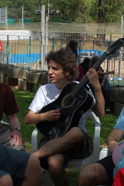 https://chazit.com/porto_alegre/../fotos/fotos_site/2010/sabadolekulam/DSC_0062.JPG